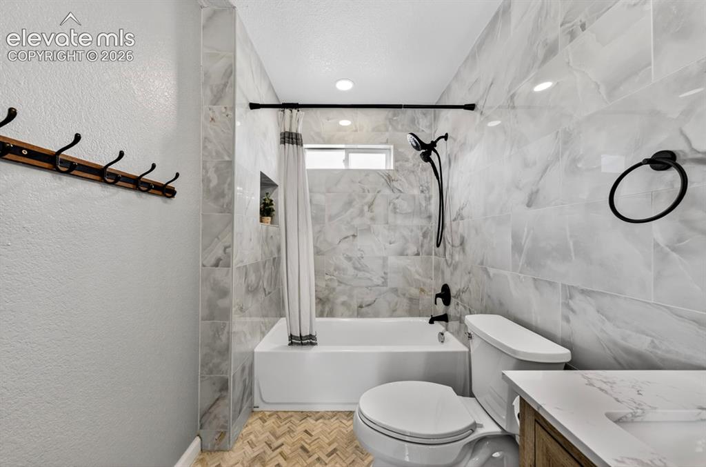 5353 Danville Court Colorado Springs CO 80922