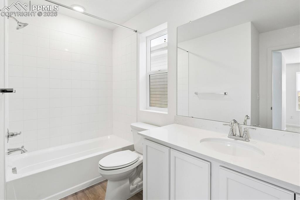 866 Lux Point Colorado Springs CO 80915