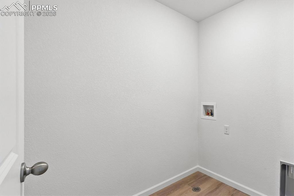866 Lux Point Colorado Springs CO 80915