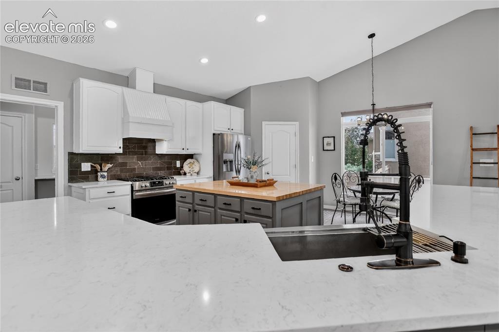 3631 Oak Meadow Drive Colorado Springs CO 80920