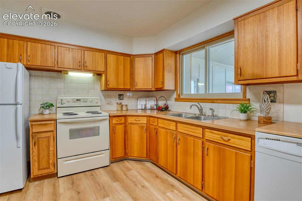 2121 Downing Drive Colorado Springs CO 80909