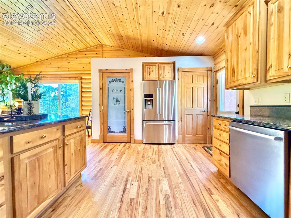 35 Meadow Creek Road Divide CO 80814