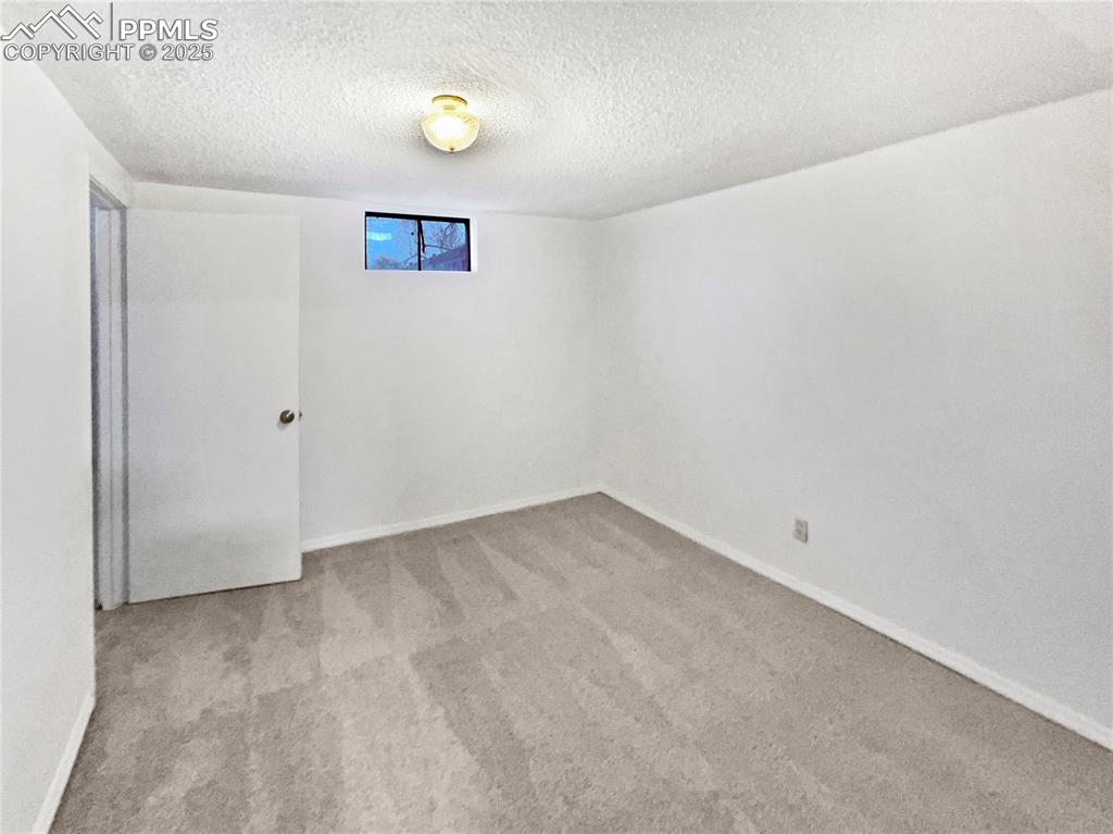 2127 Saranac Drive Colorado Springs CO 80910