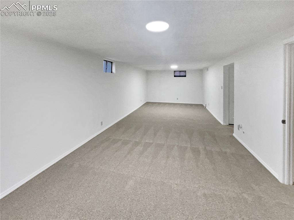 2127 Saranac Drive Colorado Springs CO 80910