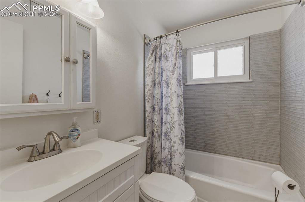 2230 Frontier Drive Colorado Springs CO 80911