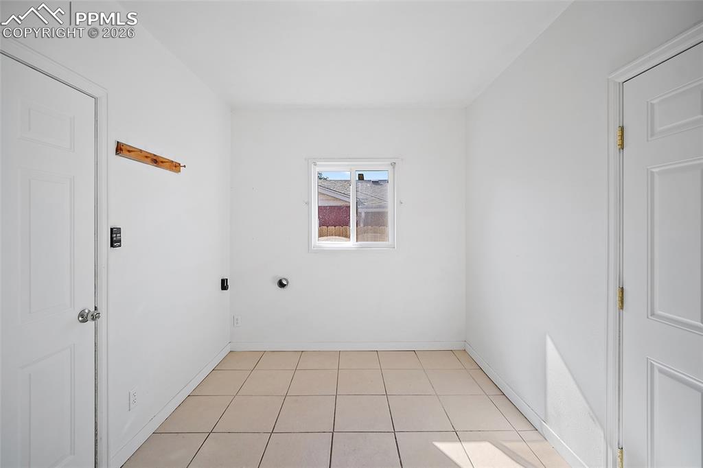 422 Hackberry Drive Colorado Springs CO 80911