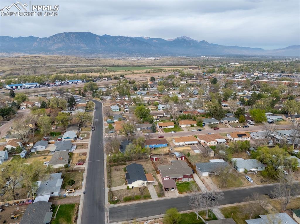 422 Hackberry Drive Colorado Springs CO 80911