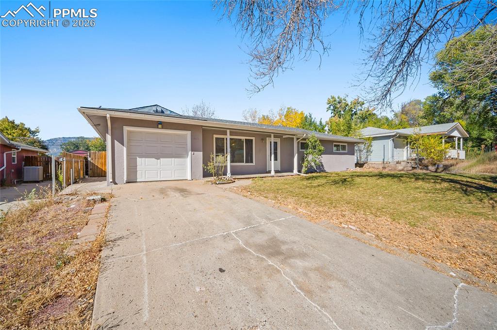 422 Hackberry Drive Colorado Springs CO 80911