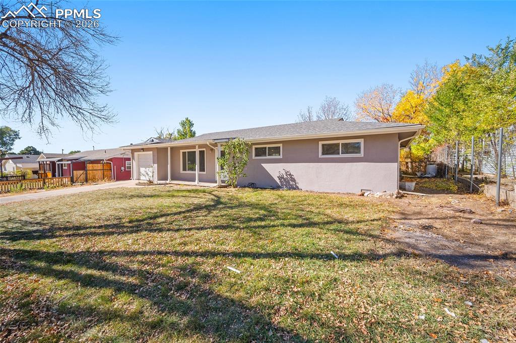 422 Hackberry Drive Colorado Springs CO 80911