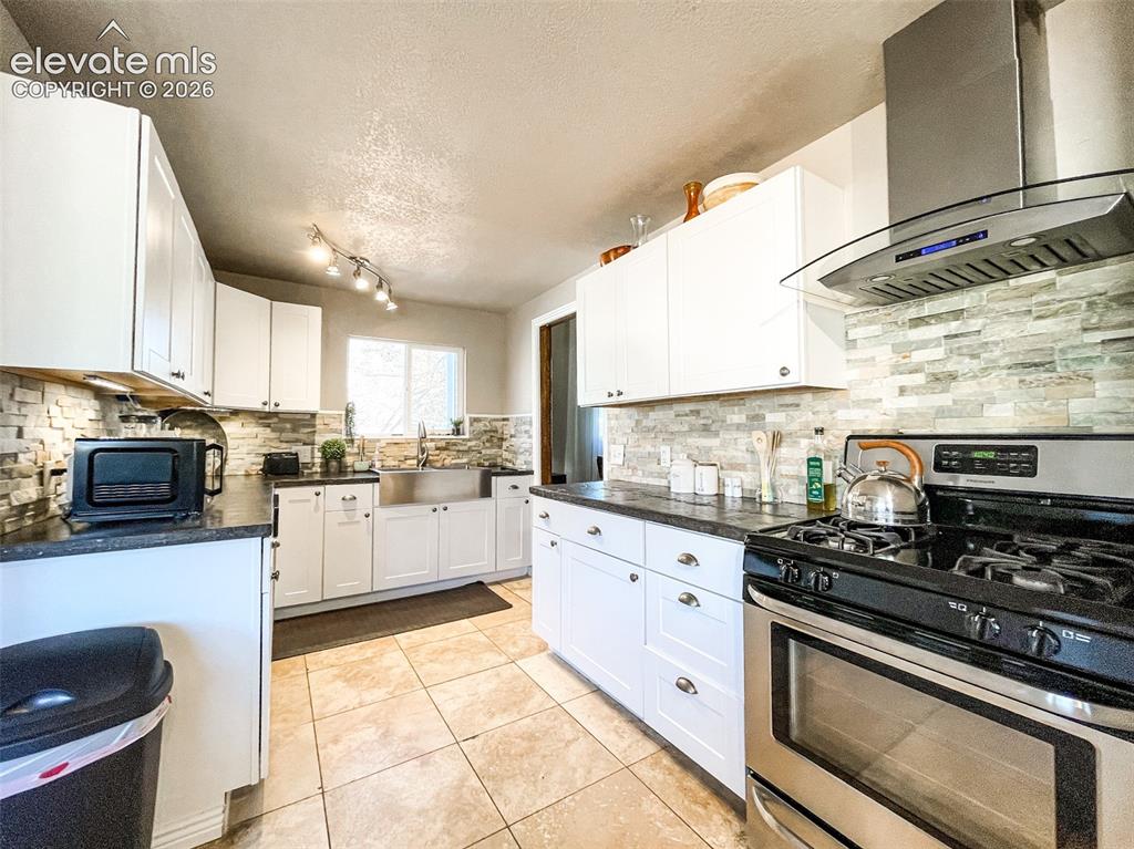 214 N 20th Street Colorado Springs CO 80904