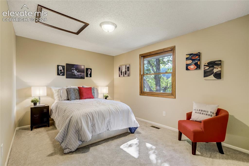 322 W Cheyenne Mountain Boulevard Colorado Springs CO 80906