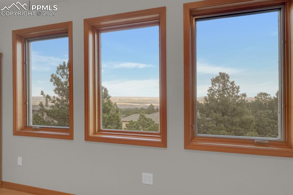 5915 Gladstone Street Colorado Springs CO 80906