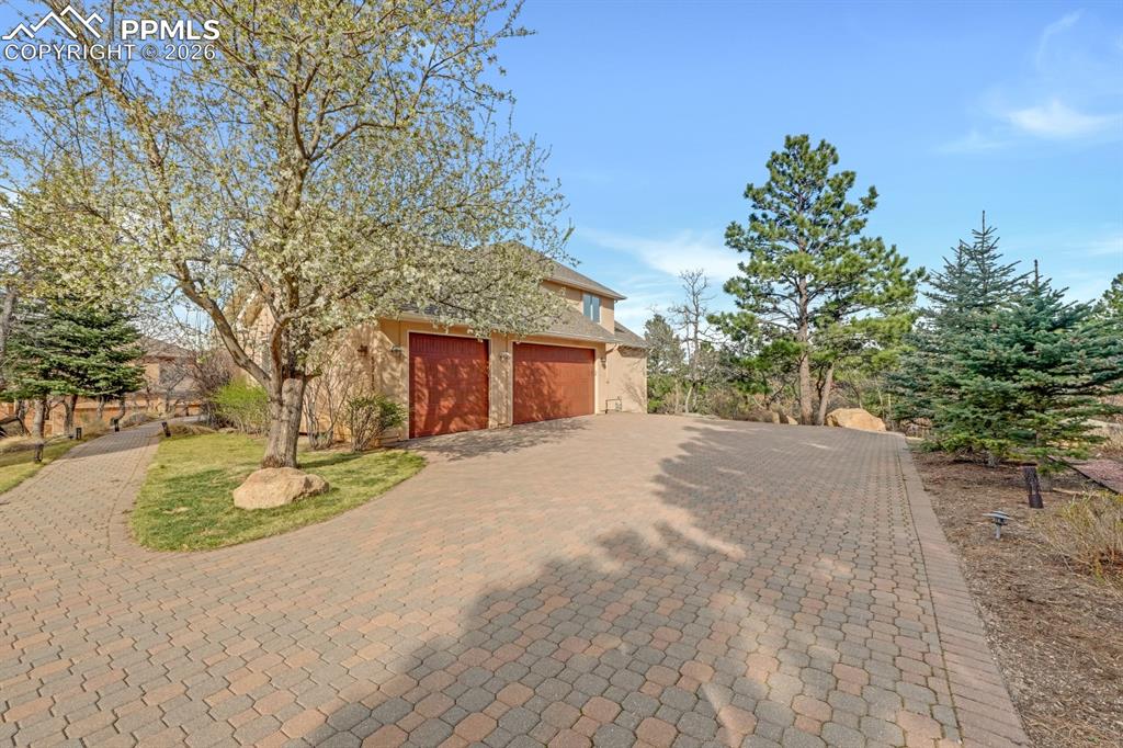 5915 Gladstone Street Colorado Springs CO 80906