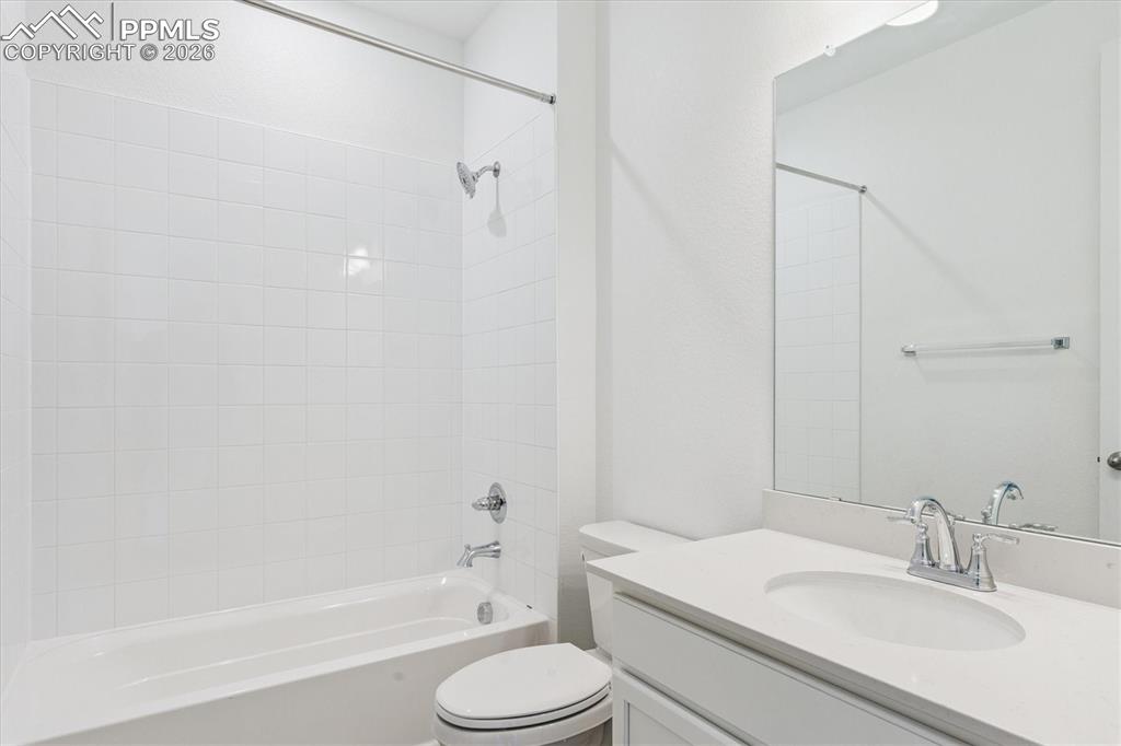 3302 Bella Notte Drive Pueblo CO 81001