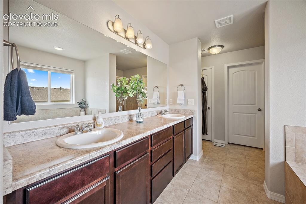 8675 Vanderwood Road Colorado Springs CO 80908