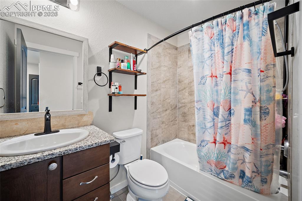 7227 Berrybrook Lane Colorado Springs CO 80918