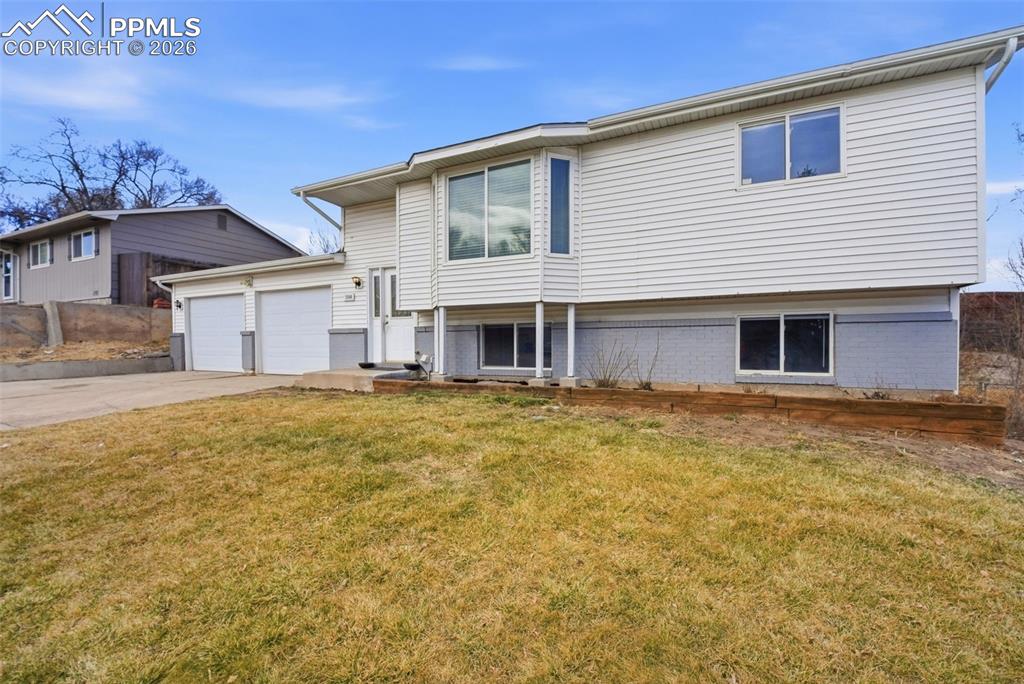 1268 Chiricahua Drive Colorado Springs CO 80915