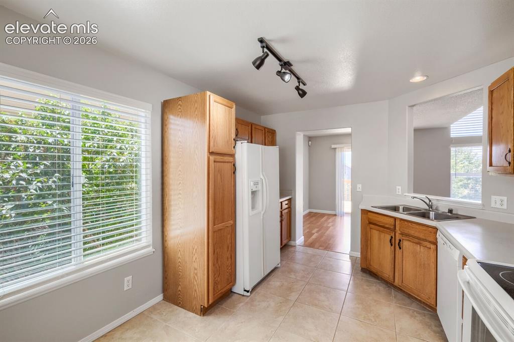 2476 Rocklin Drive Colorado Springs CO 80915