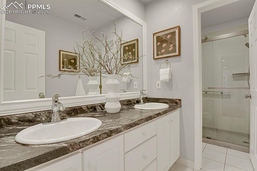 4930 Langdale Way Colorado Springs CO 80906