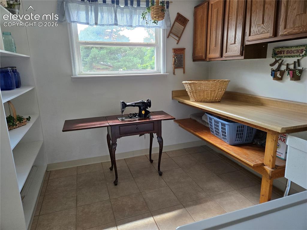 2565 Brady Drive Colorado Springs CO 80917