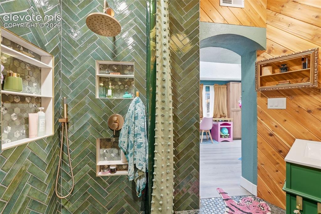 370 Ruxton Avenue Manitou Springs CO 80829