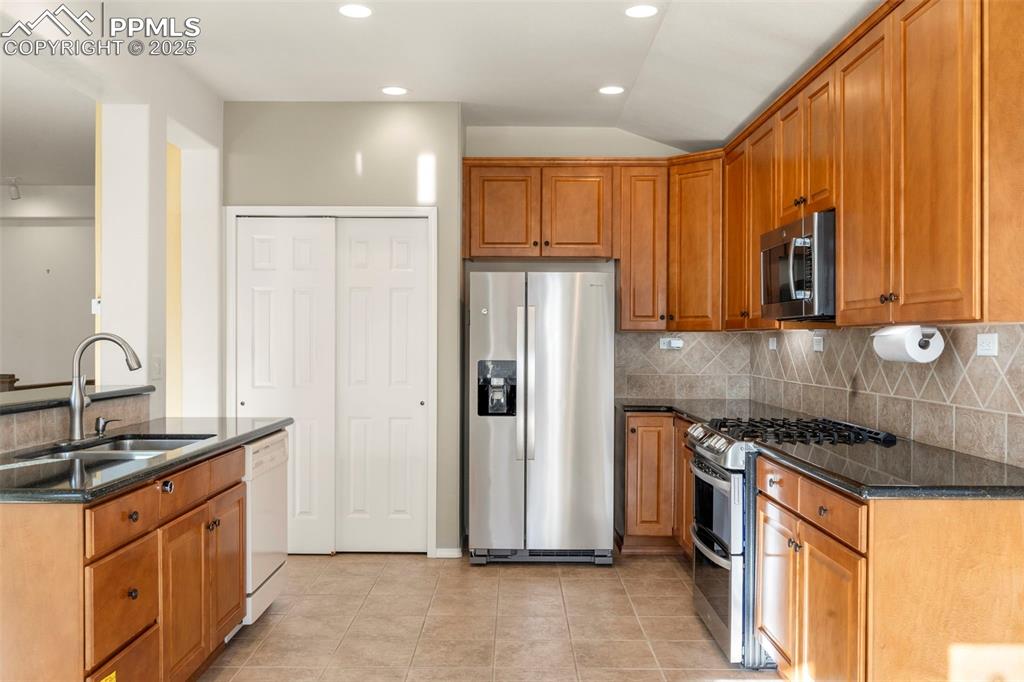 6615 Annanhill Place Colorado Springs CO 80922
