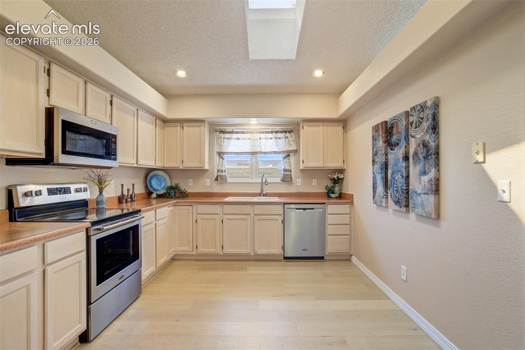 2 Cynthia Place Pueblo CO 81008