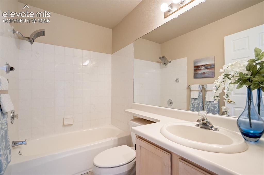 2 Cynthia Place Pueblo CO 81008