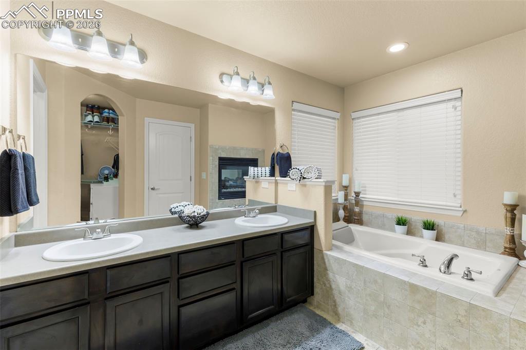 6569 Tranters Creek Way Colorado Springs CO 80925