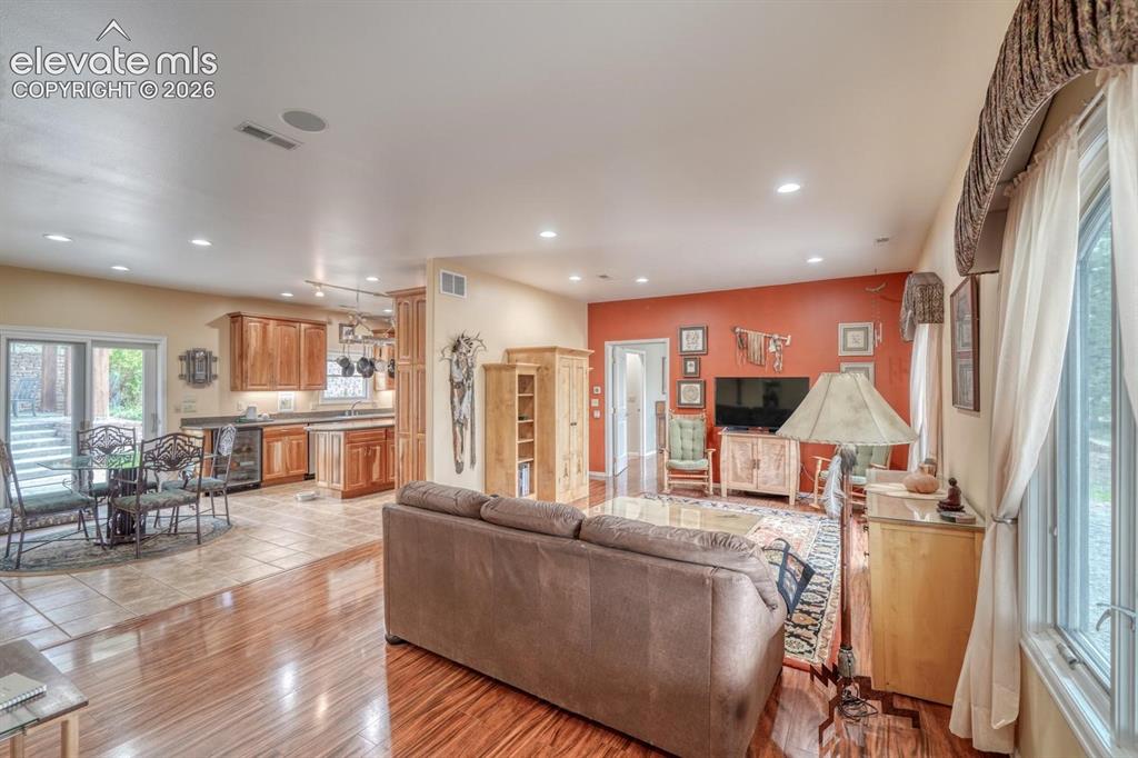 796 Knickerbocker Road Silver Cliff CO 81252