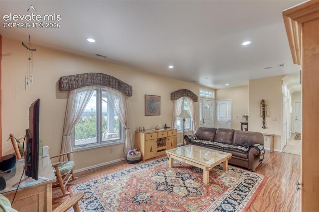 796 Knickerbocker Road Silver Cliff CO 81252