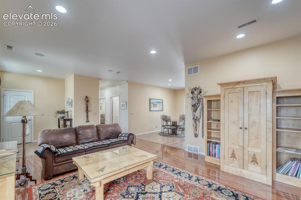 796 Knickerbocker Road Silver Cliff CO 81252