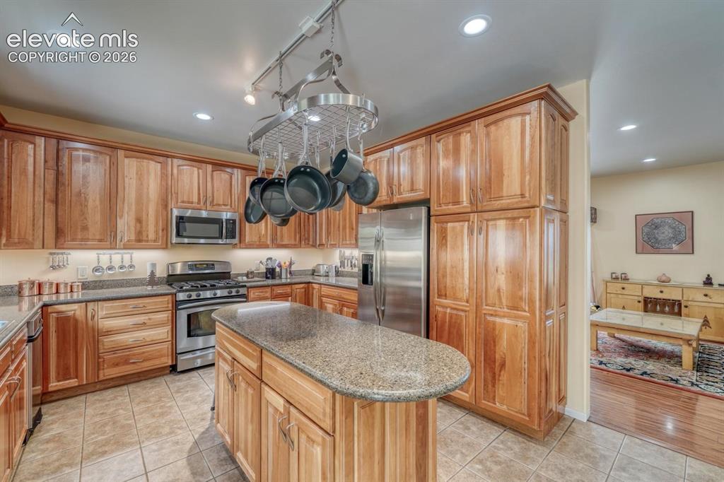796 Knickerbocker Road Silver Cliff CO 81252