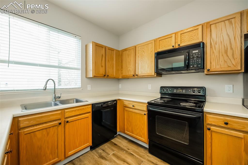 7165 Colorado Creek Grove Colorado Springs CO 80922