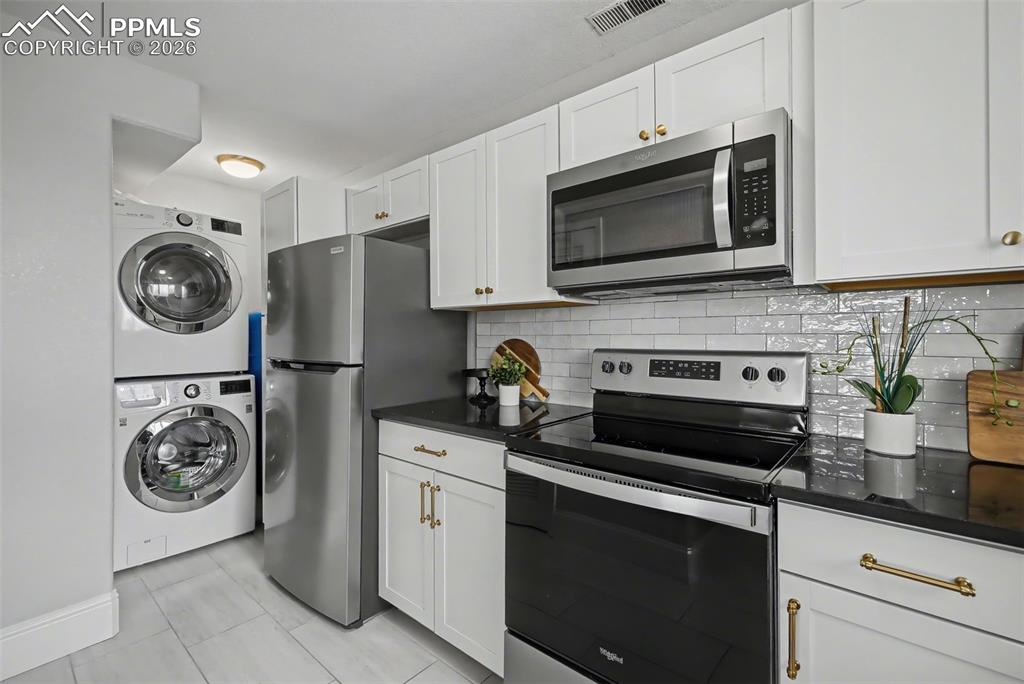 1730 Alamosa Drive Colorado Springs CO 80920