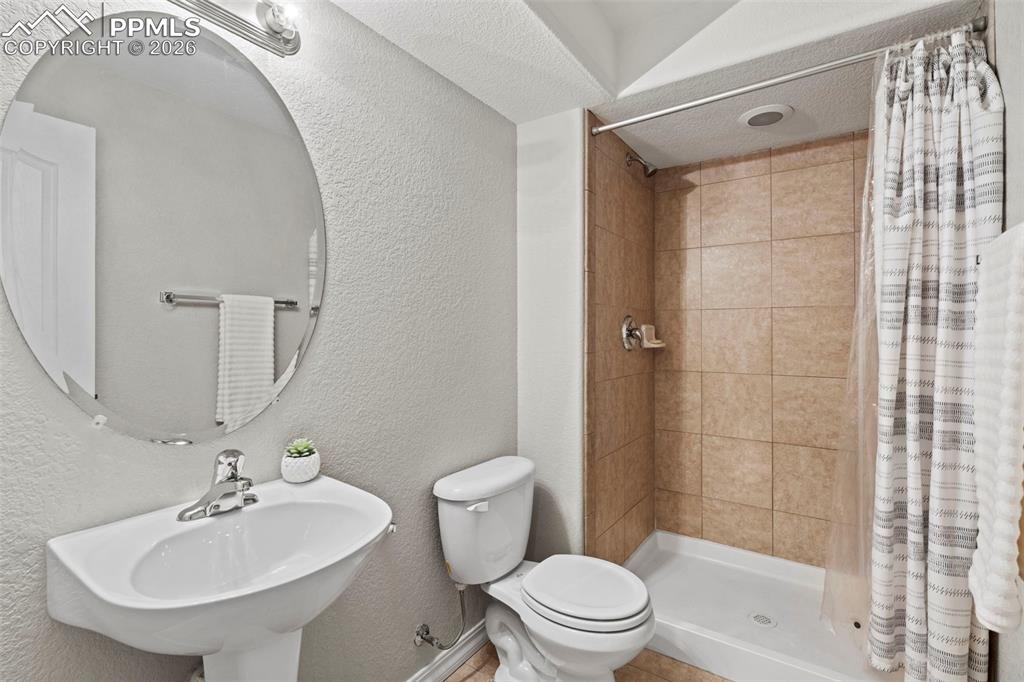 7525 Stetson Highlands Drive Colorado Springs CO 80923