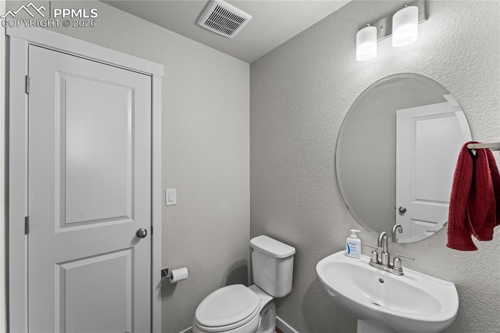 5204 Roundhouse Drive Colorado Springs CO 80925