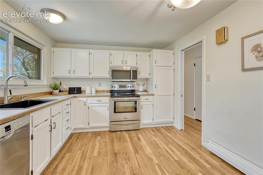 2301 Bedford Lane Colorado Springs CO 80909
