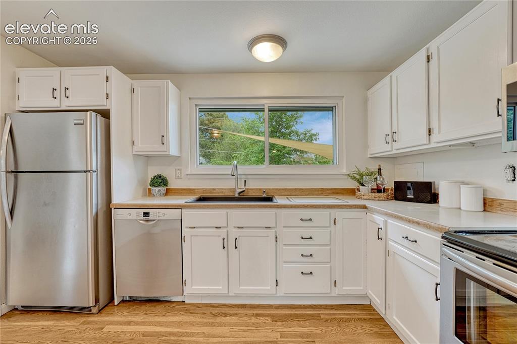 2301 Bedford Lane Colorado Springs CO 80909