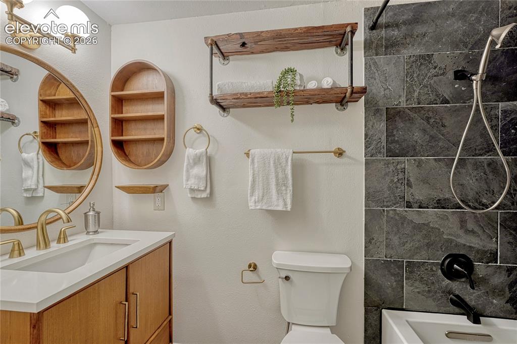 2301 Bedford Lane Colorado Springs CO 80909