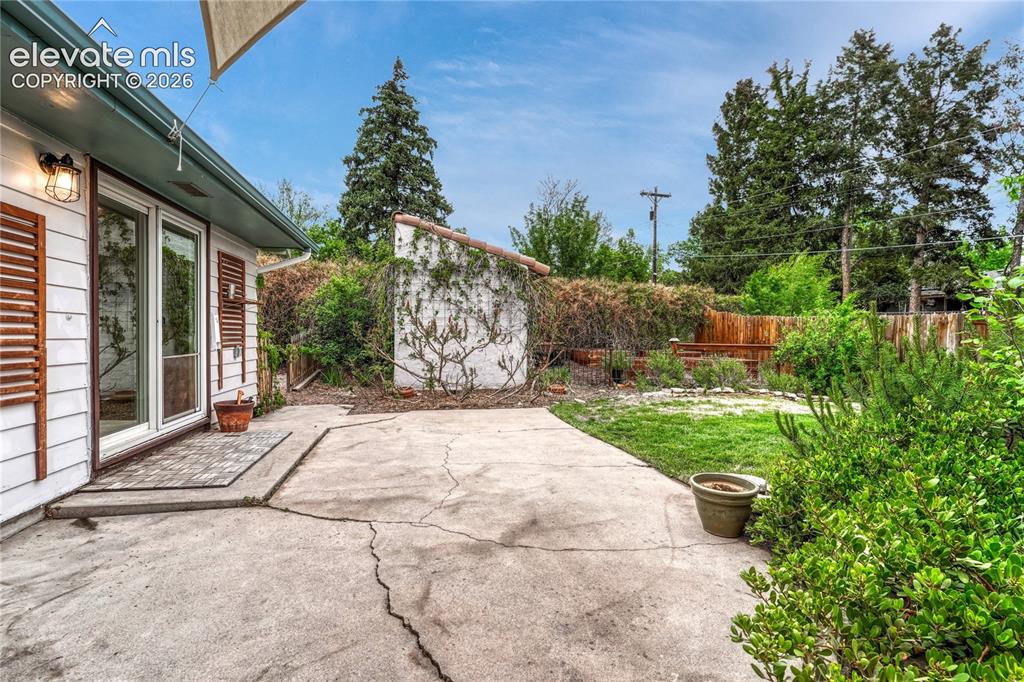 2301 Bedford Lane Colorado Springs CO 80909