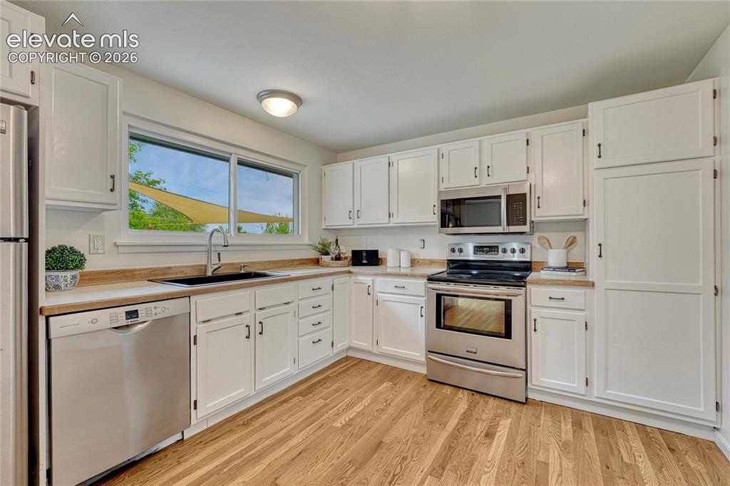 2301 Bedford Lane Colorado Springs CO 80909