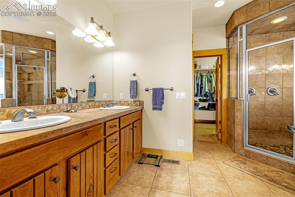 2638 N Mountain Estates Road Florissant CO 80816