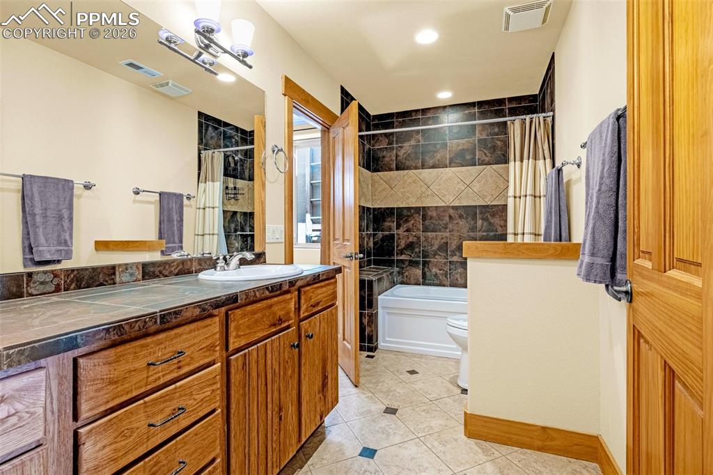 2638 N Mountain Estates Road Florissant CO 80816