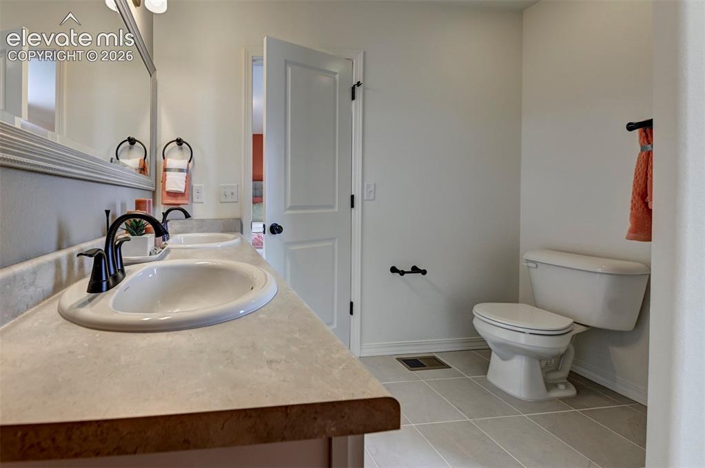 4913 Havenward View Colorado Springs CO 80911