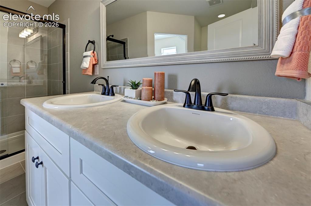 4913 Havenward View Colorado Springs CO 80911
