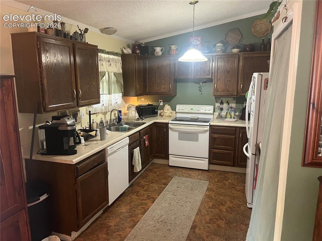3910 Rosemere Street Colorado Springs CO 80906