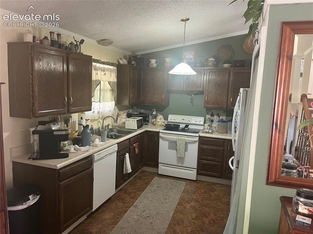 3910 Rosemere Street Colorado Springs CO 80906