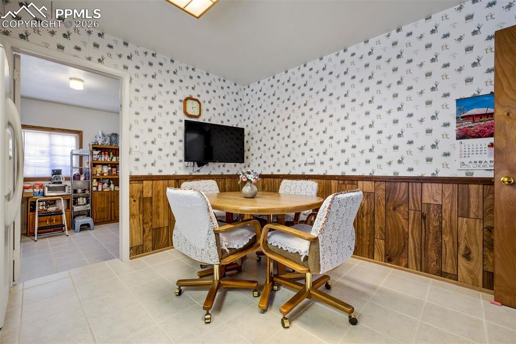 212 Rose Drive Colorado Springs CO 80911