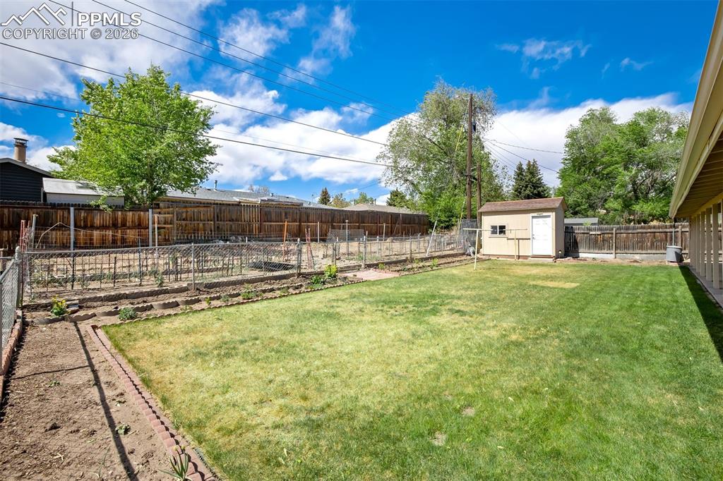 212 Rose Drive Colorado Springs CO 80911